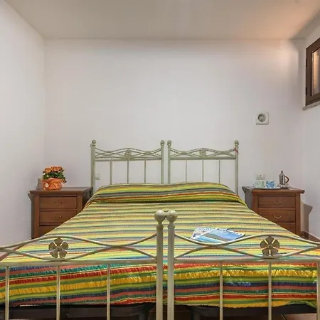 Ferienwohnung In Mit Grill Und Garten Lejlighed Siniscola